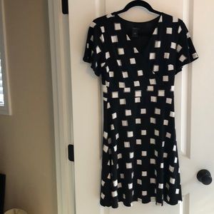❤️4/$10 Ann Taylor Factory Mid Length Black Dress